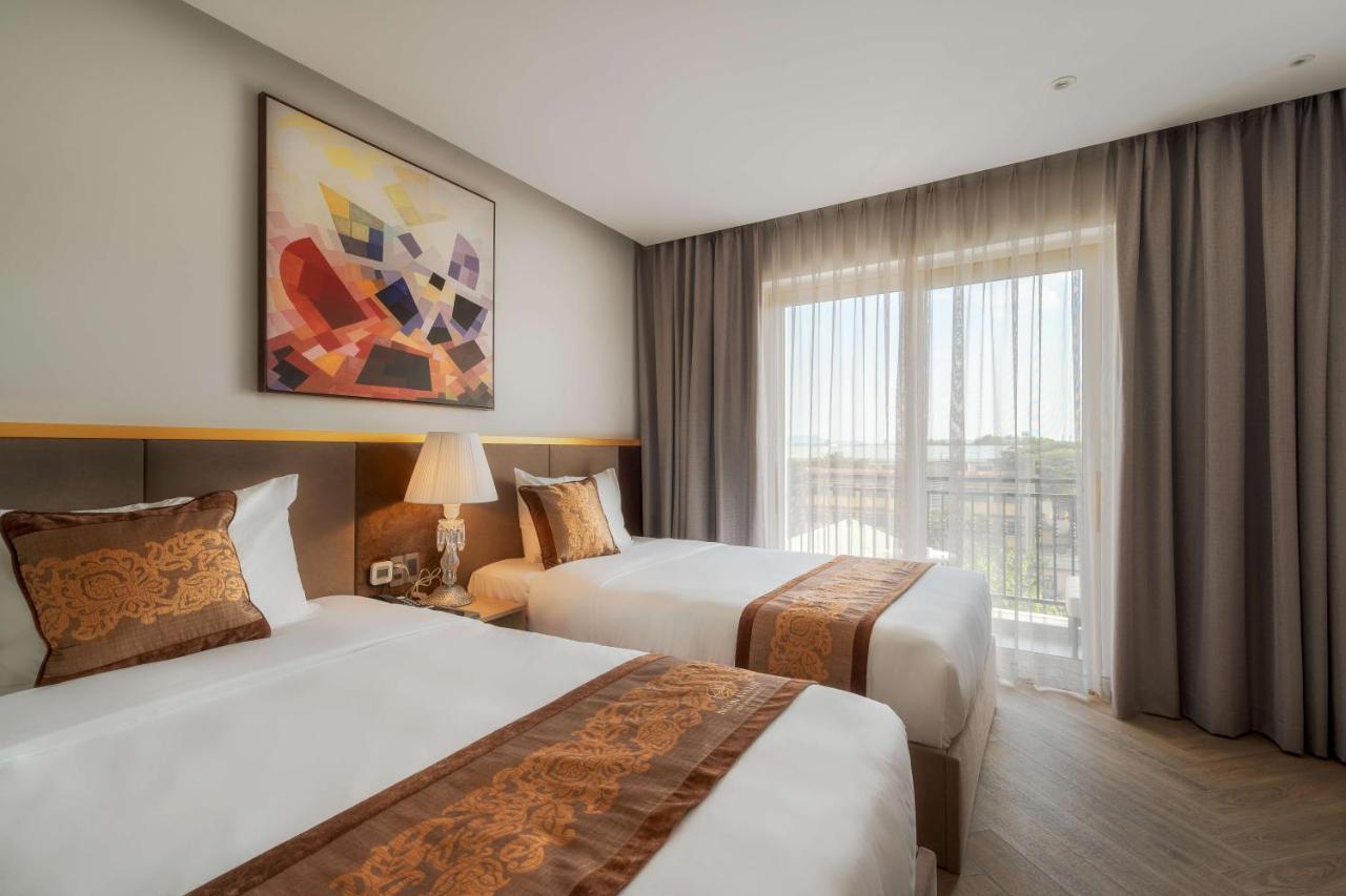 Ngon Avatar Hotel Pleiku Exterior photo